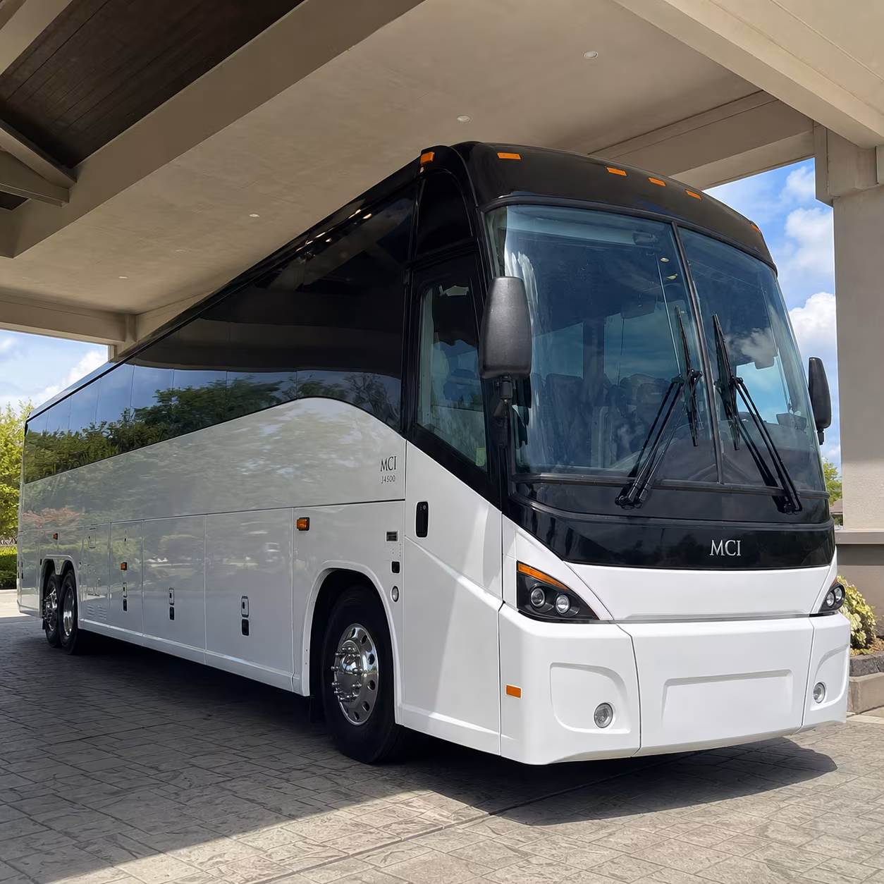 employee shuttle buses to kansas city s warehouse and logistics corridors