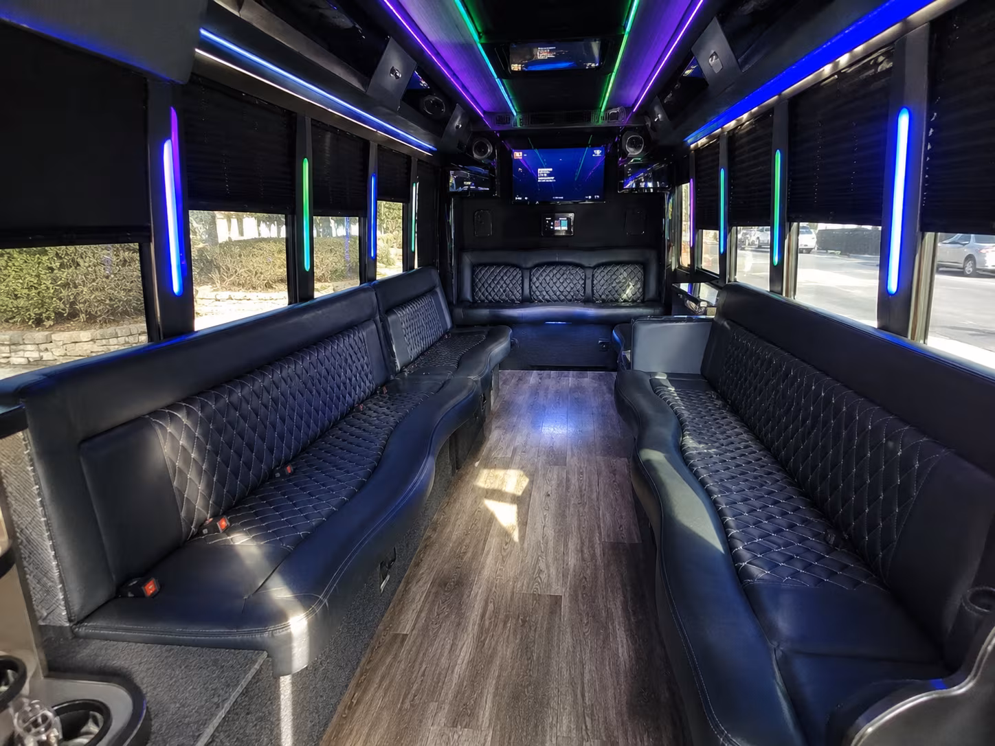 kansas city 15 passenger party bus interior