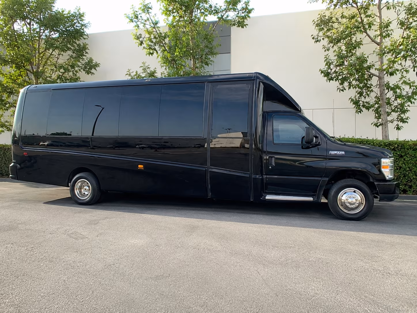 kansas city religious group transportation onboard seating