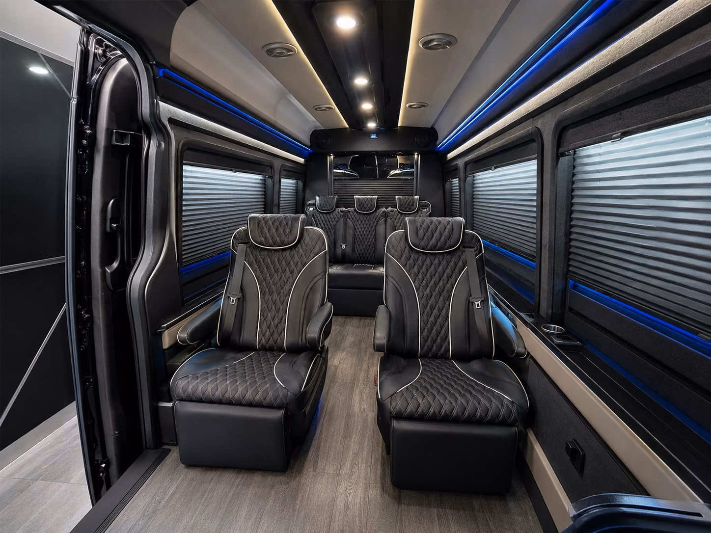 recurring employee shuttle routes from kc suburbs and park and rides
