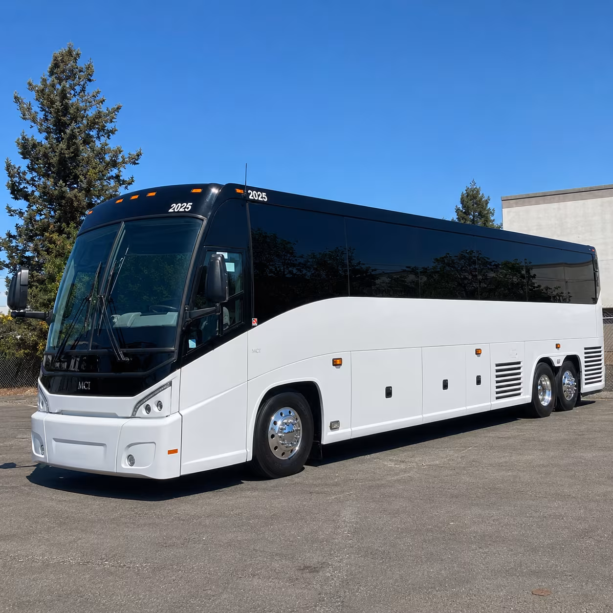 weekly worship shuttle buses for kansas city congregations